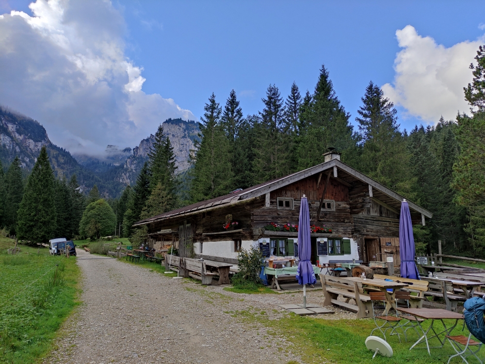 Wanderung Hennenkopf: Wanderung Hennenkopf: Hintere Längentalalm