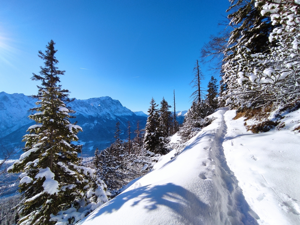 Wanderung Hirschbichel: Oben Wanderweg