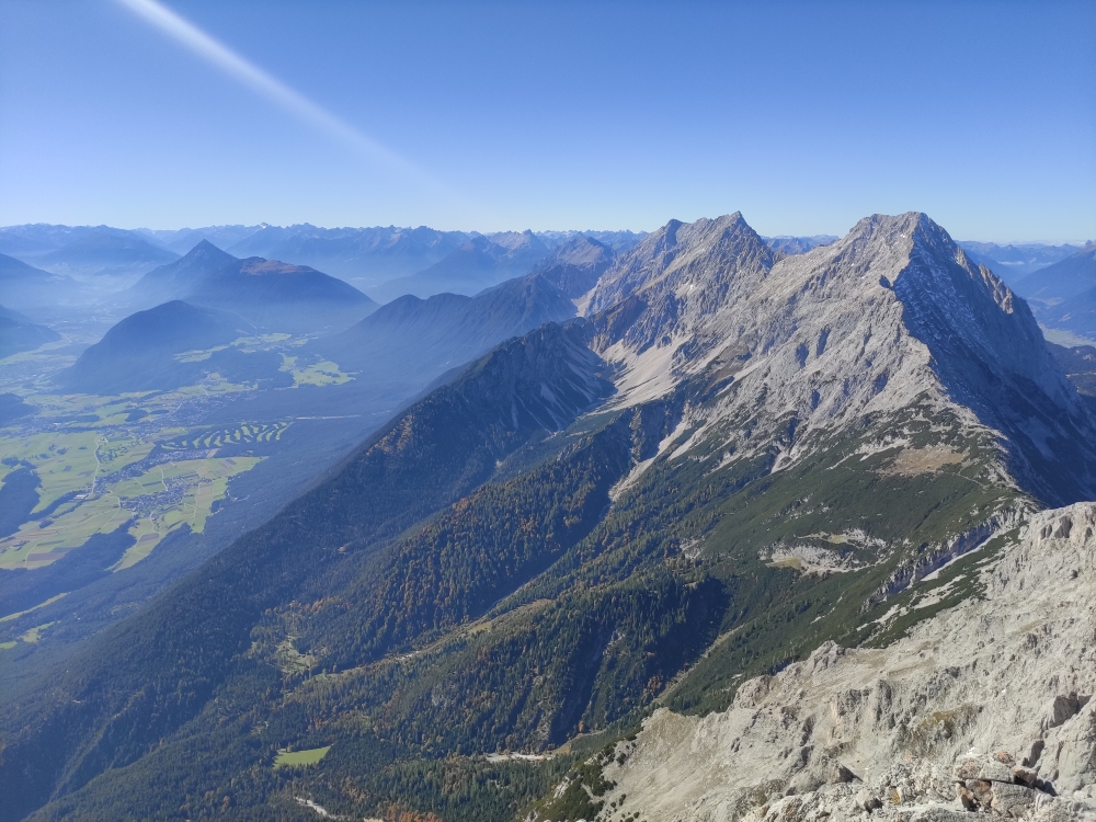 Klettersteig Hohe Munde Überschreitung: Klettersteig Hohe Munde Überschreitung: Blick nach Westen (Hohe Munde Westgipfel)