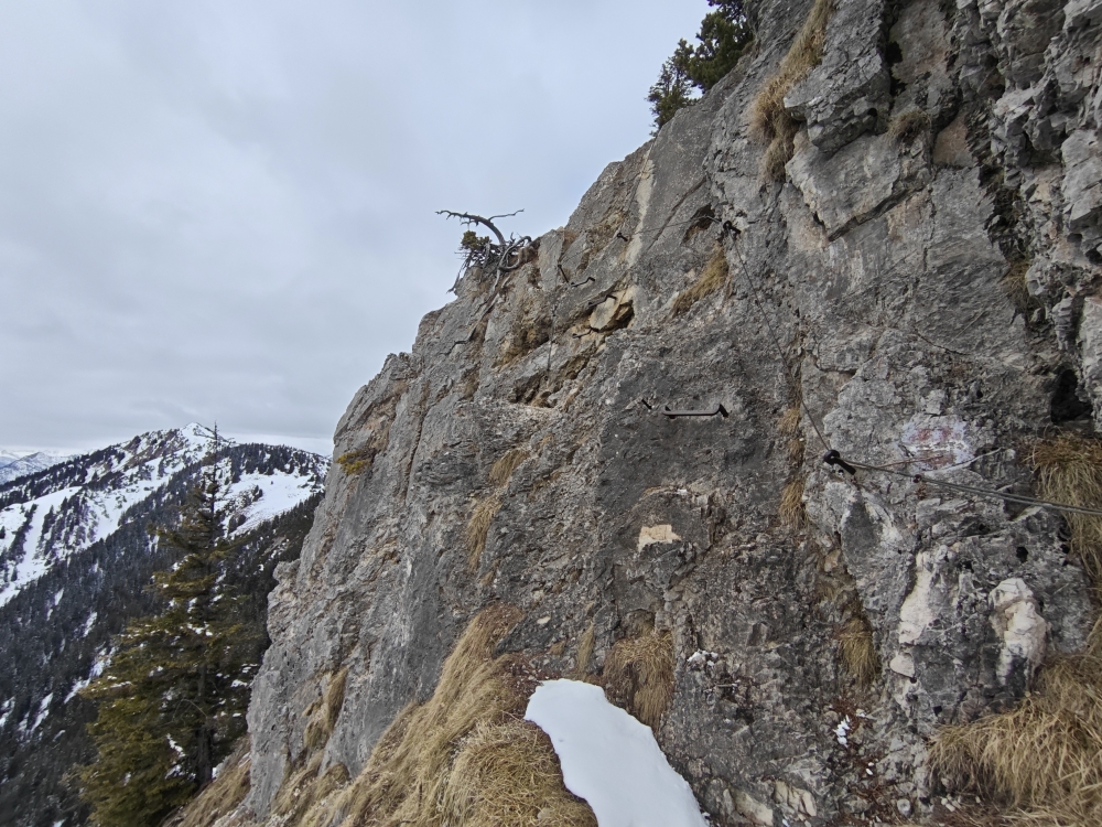 Wanderung Schellkopf: Wanderung Schellkopf: Kurze Kletterstelle am Hoher Brand