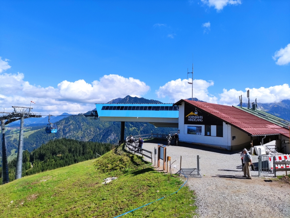 Wanderung Imberger Horn: Wanderung Imberger Horn: Bergstation (Hornbahn Bergstation)