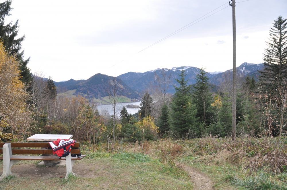 Wanderung Gindelalmschneid: Wanderung Gindelalmschneid: Blick zum Schliersee (Huberspitz)