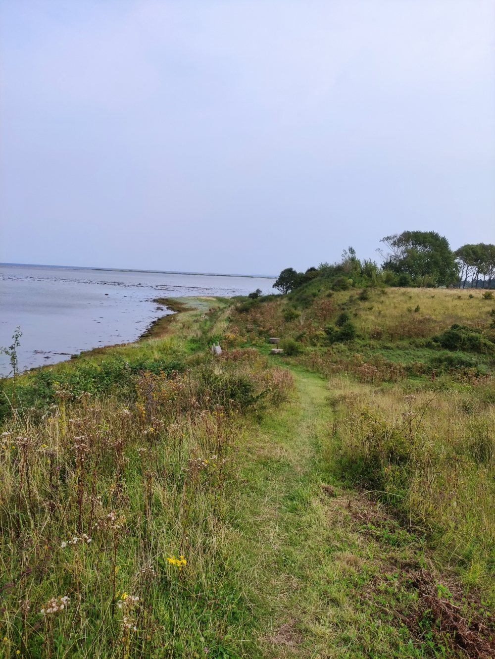 Wanderung Jøvet: Der Abstieg zum Uferweg