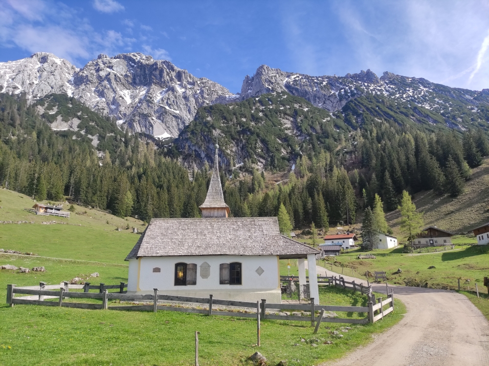 Klettersteig Hackenköpfe und Sonneck: Klettersteig Hackenköpfe und Sonneck: Steinbergkapelle (Kaindlhütte)