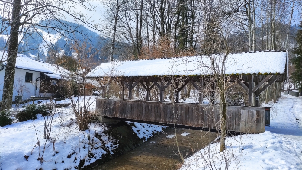Rodeln Kappeler Alp: Am Steinebach entlang