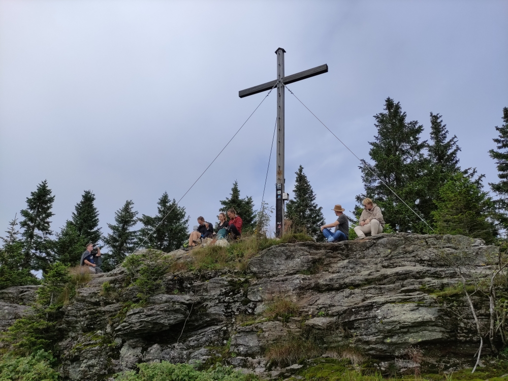 Wanderung Großer Arber: Wanderung Großer Arber: Gipfelkreuz (Kleiner Arber)