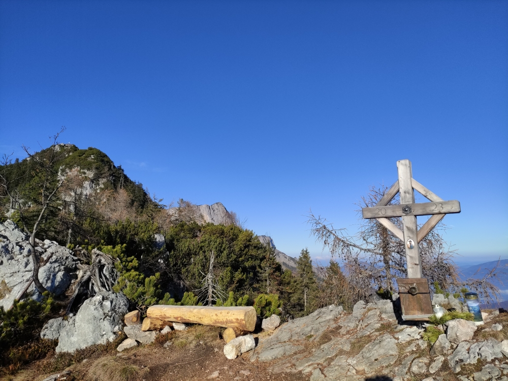 Wanderung Berchtesgadener Hochthron: Wanderung Berchtesgadener Hochthron: Gipfelkreuz (Kleiner Rauher Kopf)