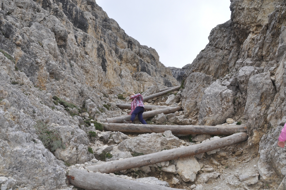 Klettersteig Lagazuoi: Eindrucksvolle Wegbefestigung