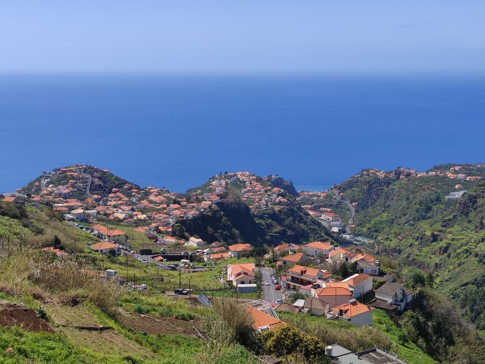Wanderung Levada Nova: Rückweg zur Kirche