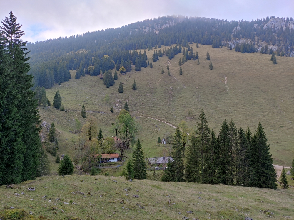 Wanderung Wendelstein aus dem Inntal: Blick auf die Mail Alm