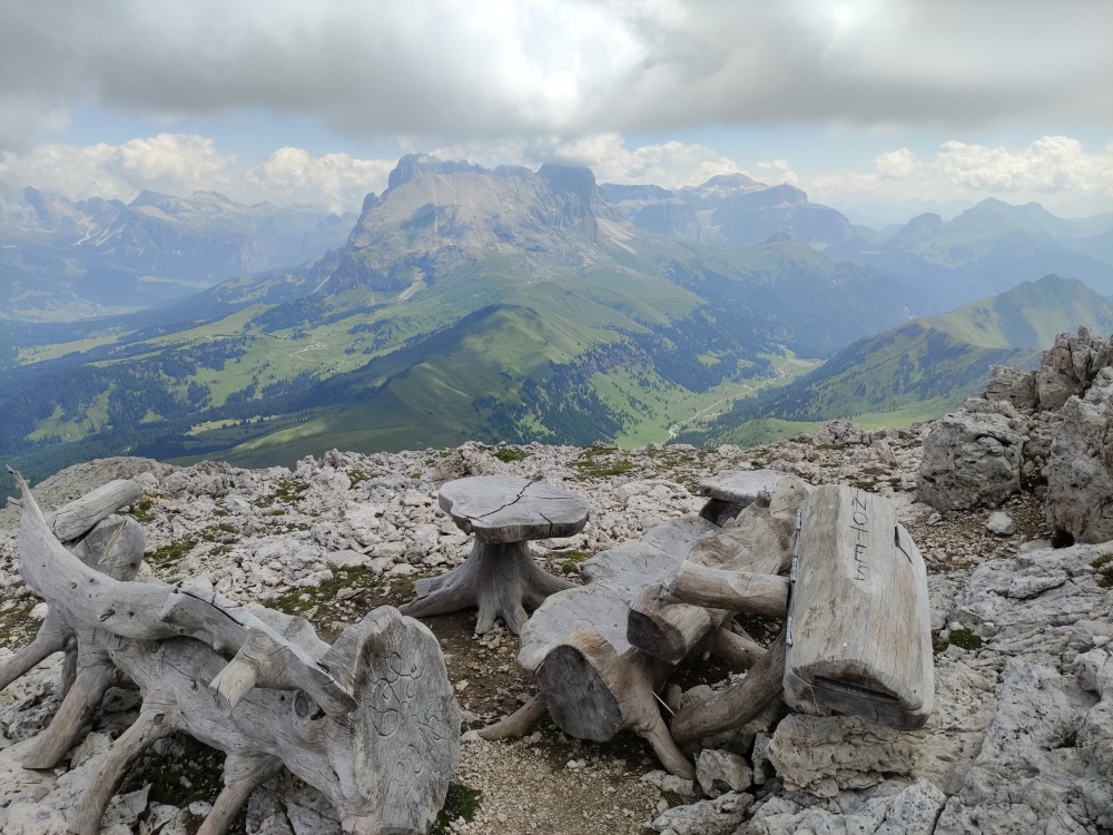 Laurenzi Klettersteig und Maximiliansteig: Laurenzi Klettersteig und Maximiliansteig: Rastplatz (Nordwestlicher Molignon)