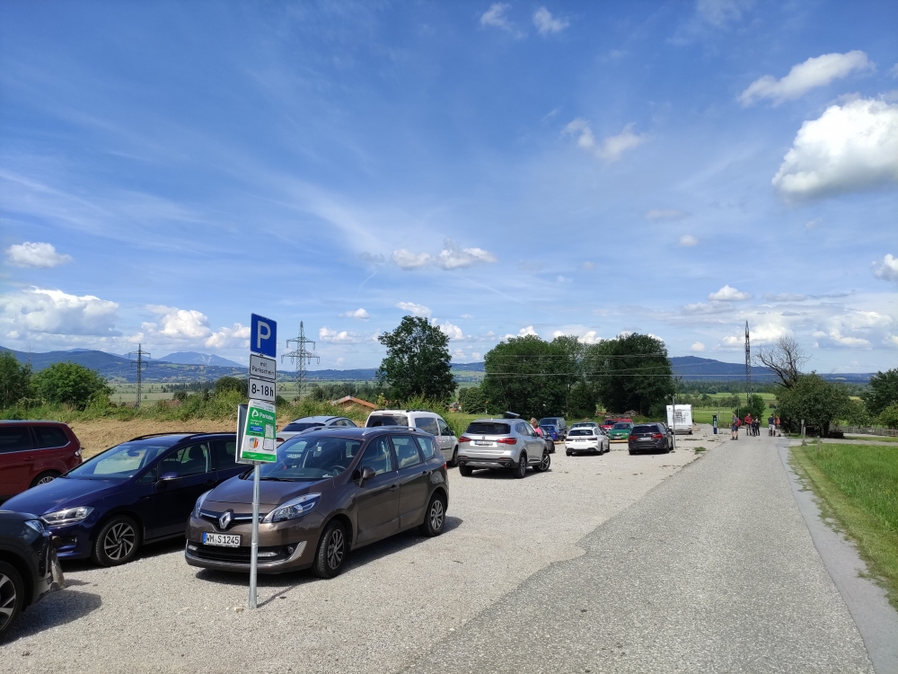 Wanderung Rabenkopf: Wanderung Rabenkopf: Wanderparkplatz (mit Toilette)