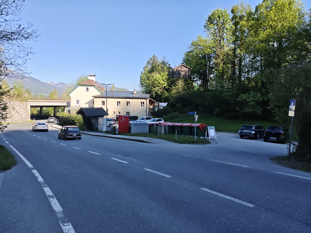 Wanderung Großer Barmstein: Wanderung Großer Barmstein: Haltestelle und Parkplatz