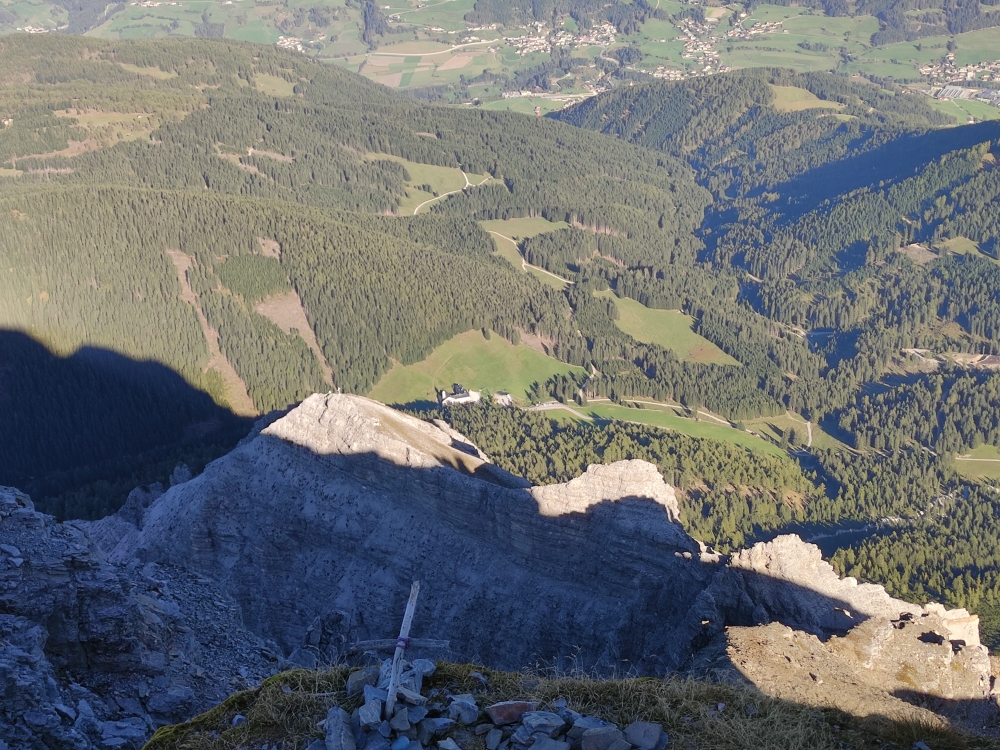 Wanderung Serles: Wanderung Serles: Blick auf Maria Waldrast