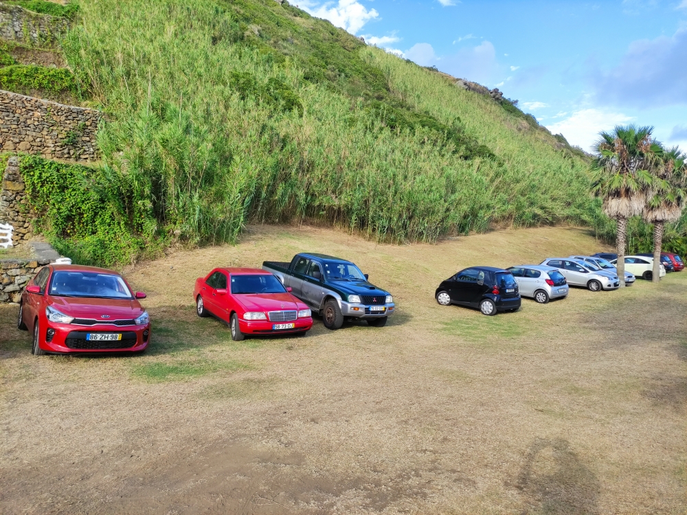 Wanderung Miradouro do Facho: Wanderung Miradouro do Facho: Parkplatz
