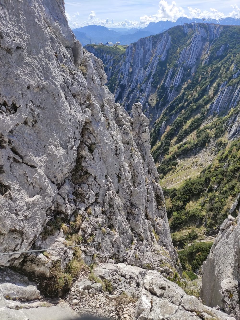 Klettersteig Feuerkogel-Abstieg über Kaiserweg: Im Klettersteig