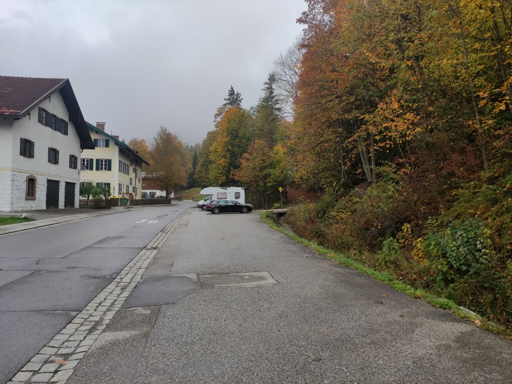 Wanderung Leonhardstein: Wanderung Leonhardstein: Parkplatz in Kreuth