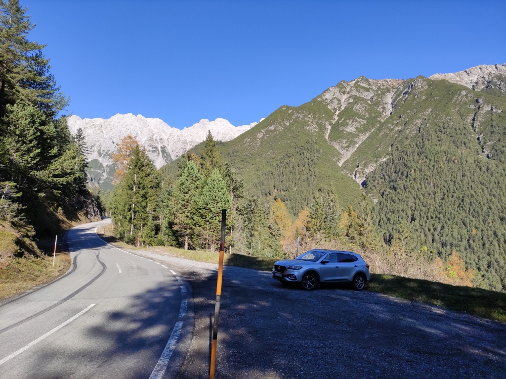 Wanderung Arzeinkopf: Wanderung Arzeinkopf: Parkbucht