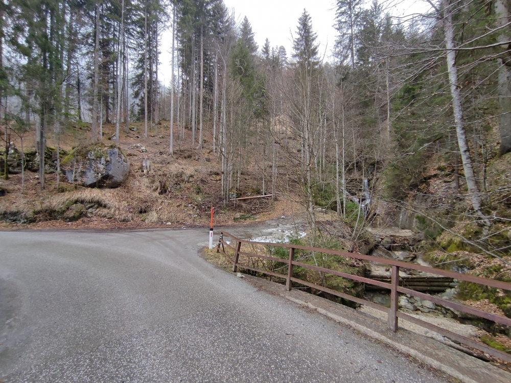 Wanderung Heuberg, Plessenberg und Kienberg: Wanderung Heuberg, Plessenberg und Kienberg: Parkplatz