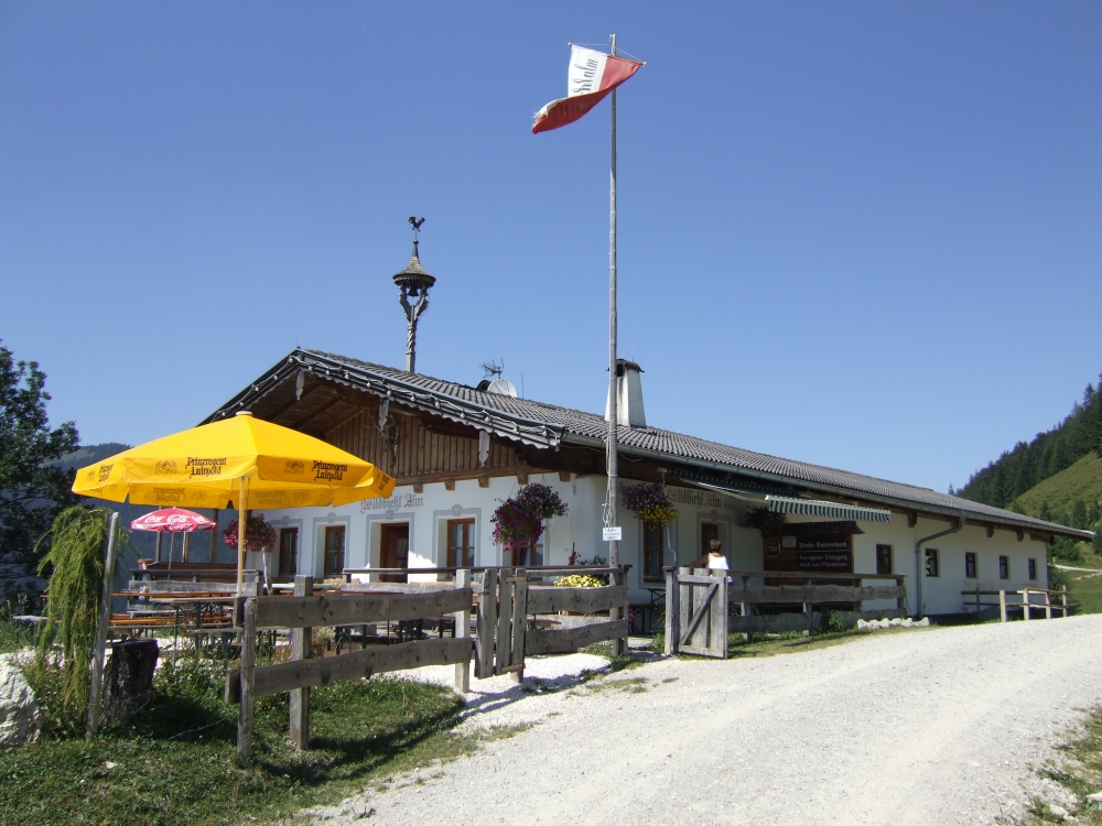 Wanderung Karspitze: Wanderung Karspitze: Wildbichl Alm