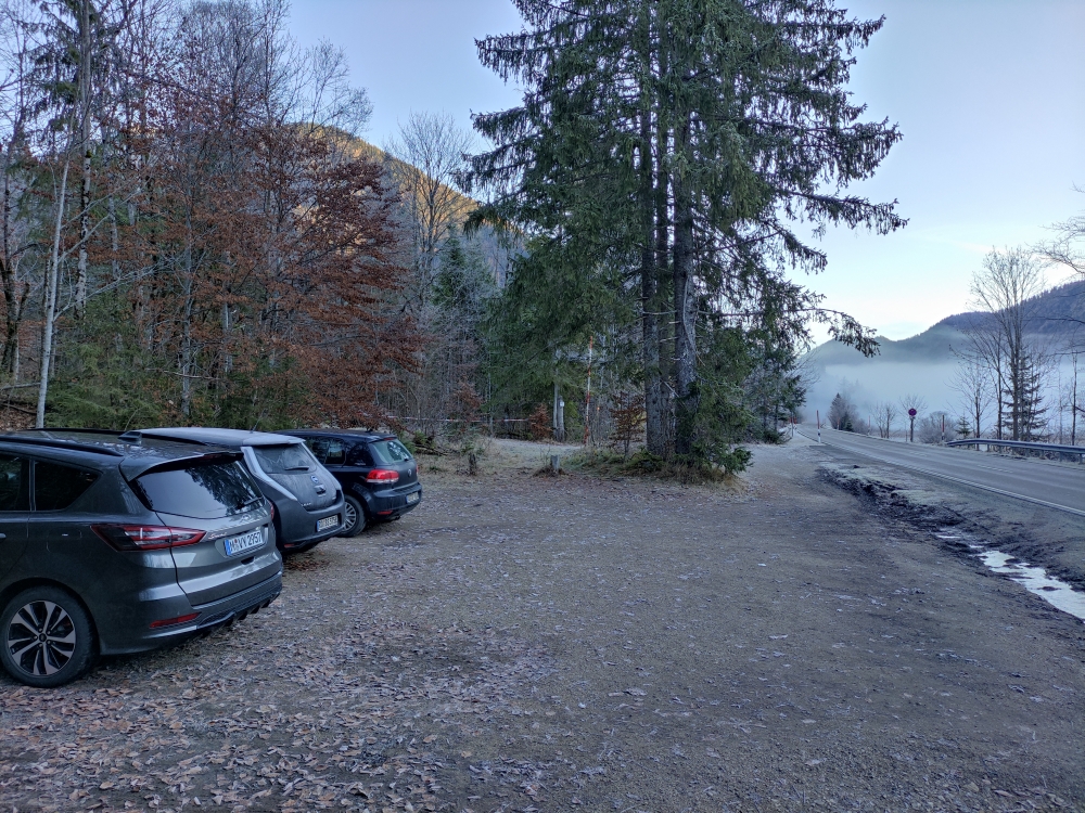 Wanderung Stuhlkopf: Wanderung Stuhlkopf: Wenig Platz am Parkplatz