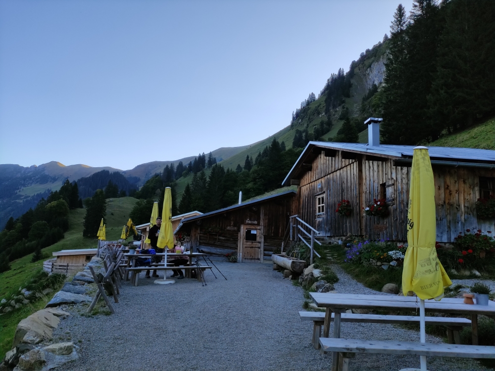 Wanderung Heilbronner Weg: Wanderung Heilbronner Weg: Pertersalm (Peters-Älpele)