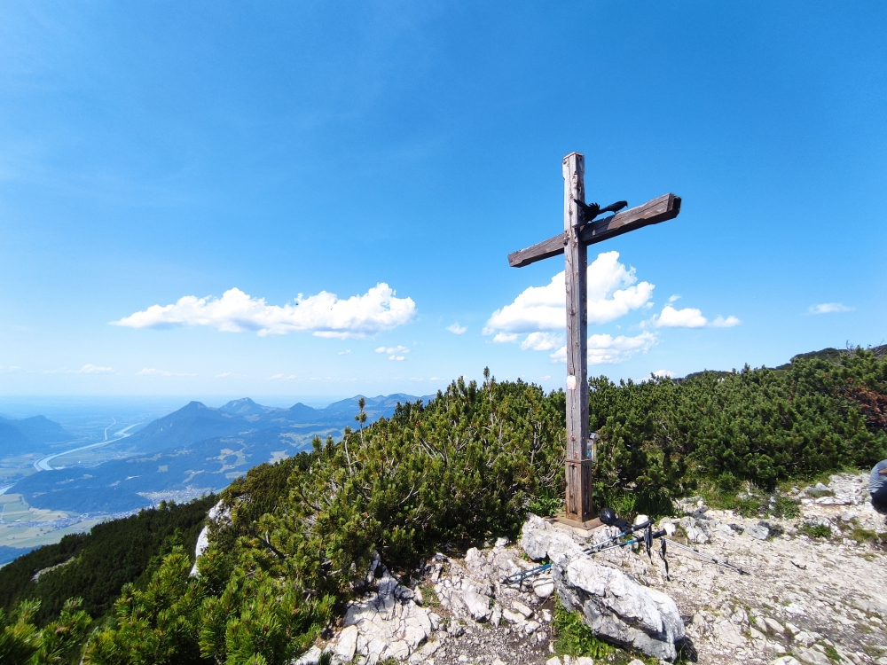 Wanderung Petersköpfl über Musikantensteig: Wanderung Petersköpfl über Musikantensteig: Gipfelkreuz (Petersköpfl)