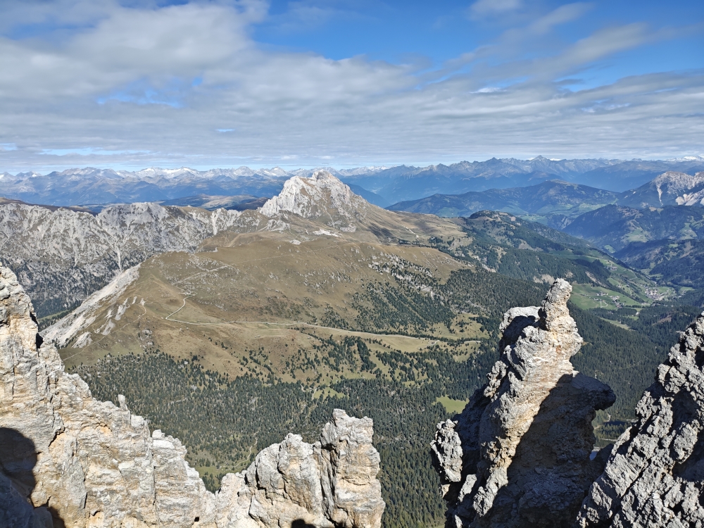 Wanderung Piz Duleda: Wanderung Piz Duleda: Blick auf den Peitlerkofel (Piz Duleda)