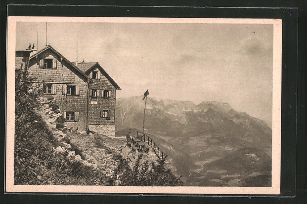 Klettersteig Hoher Göll: Klettersteig Hoher Göll: Purtschellerhaus auf dem Eckerfirst