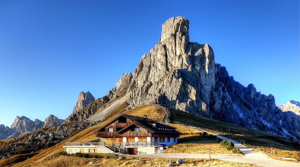 Passo Giau -> Rifugio Fedare: Blick vom Passo Giau auf Ra Gusela
