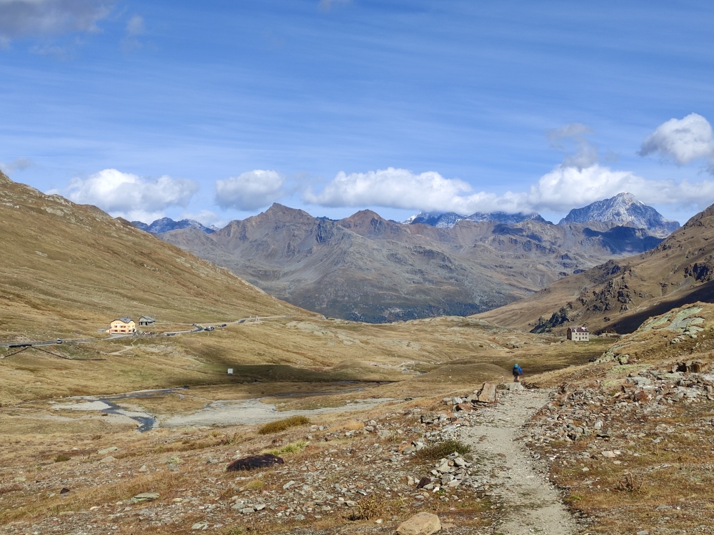 Rifugio Arnaldo Berni: Blick zum Ortler, links das Rifugio Arnaldo Berni