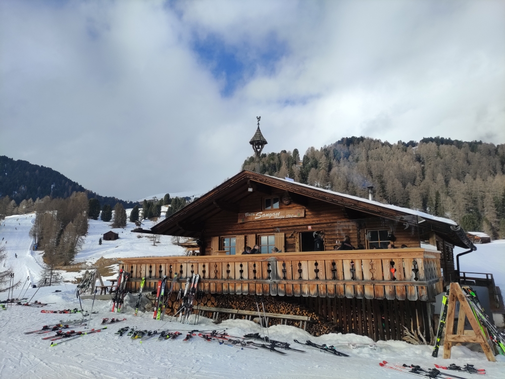 Sangonhütte: Sangonhütte