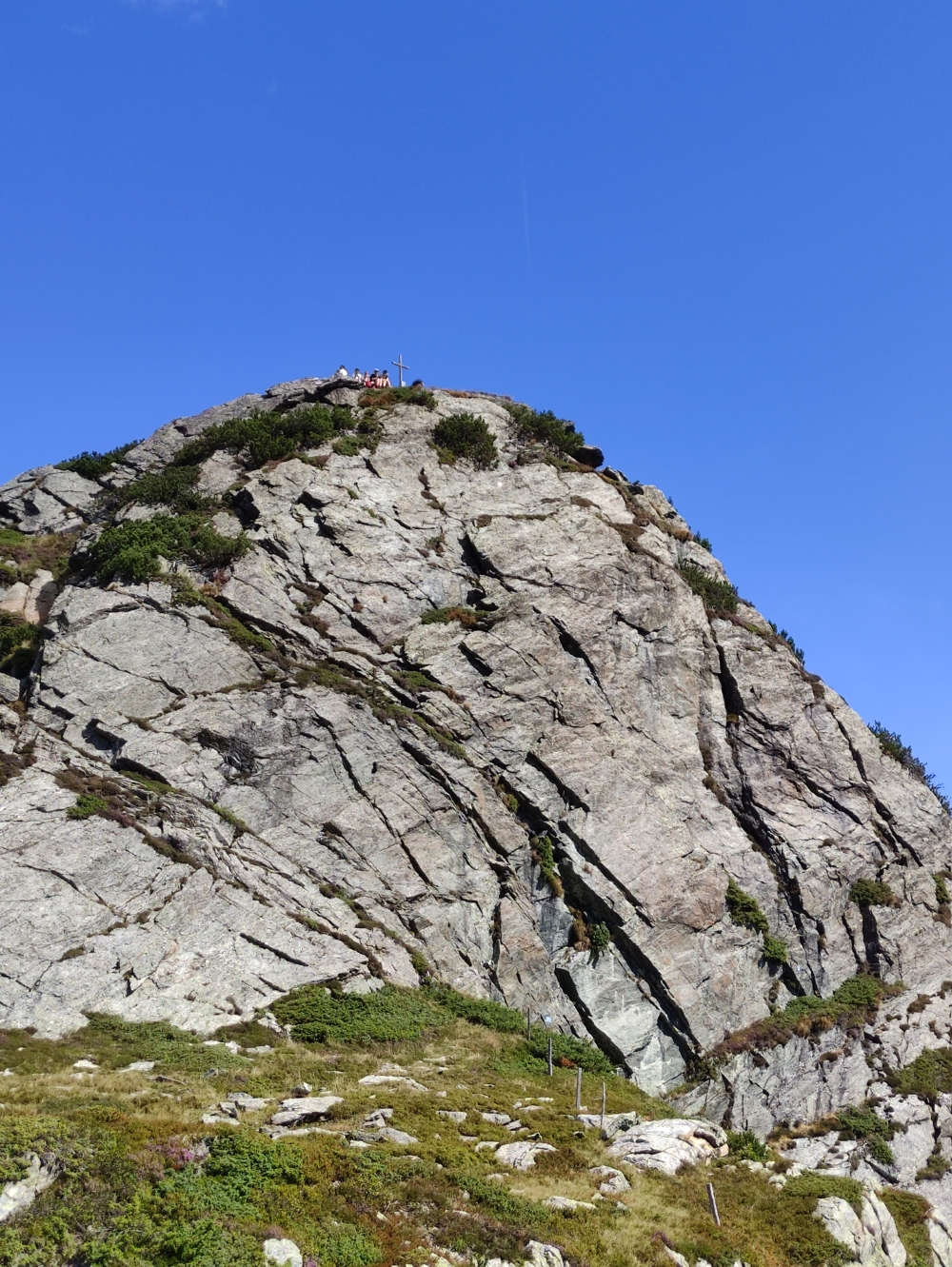 Wanderung Saukarfunktel: Wanderung Saukarfunktel: Blick auf die Südwand (Saukarfunktel)