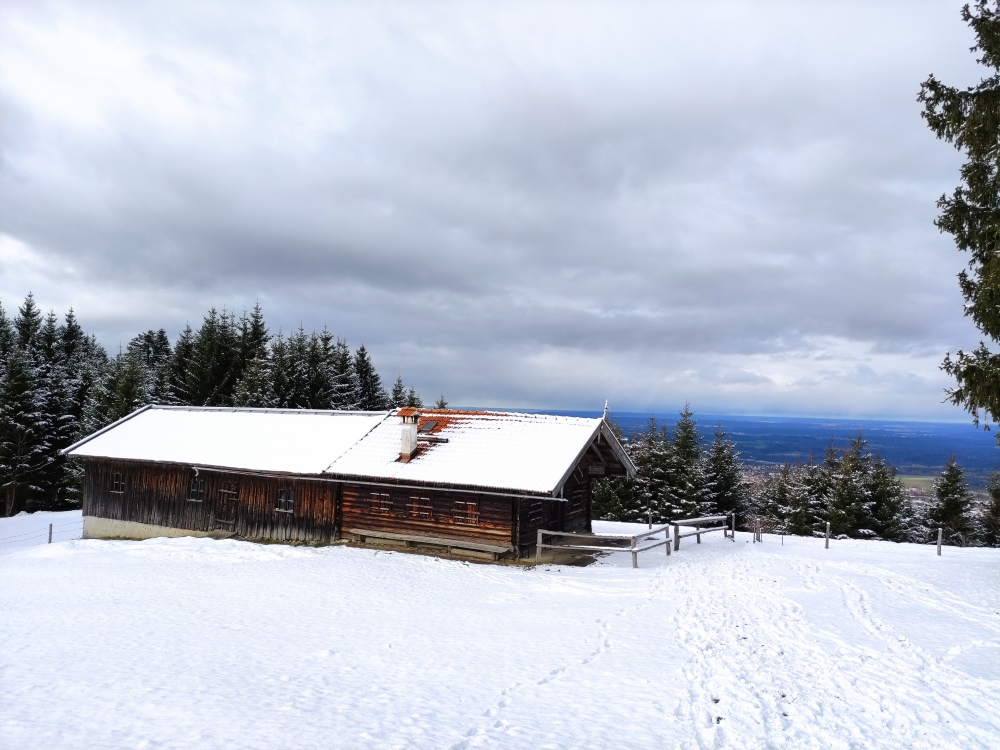 Wanderung Mitterberg: Wanderung Mitterberg: Schwaigeralm im Winter
