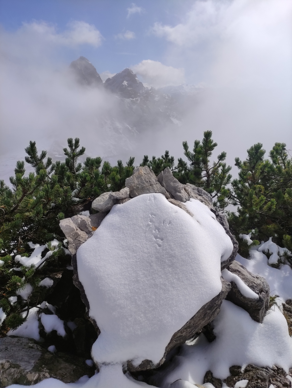Sefenspitze: Gipfel ohne Kreuz
