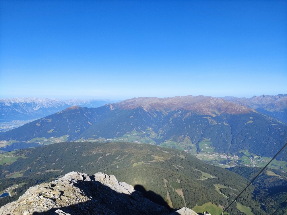 Wanderung Serles: Wanderung Serles: Blick zum Patscherkofel und Rosenjoch (Serles)