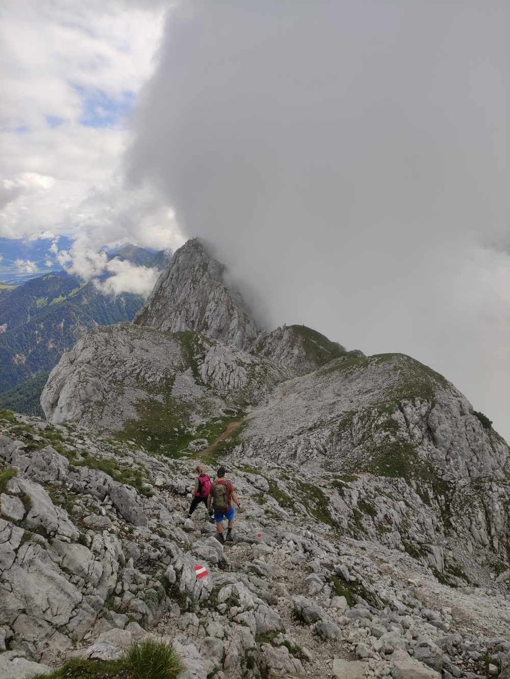Klettersteig Hackenköpfe und Sonneck: Abstieg in den Sattel und Grat zum Westlichen Hackenkopf