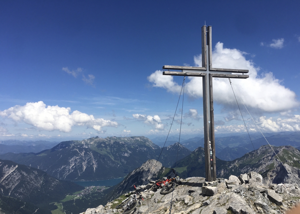 Wanderung Sonnjoch aus der Eng: Wanderung Sonnjoch aus der Eng: Blick zum Achensee und Rofan (Sonnjoch)