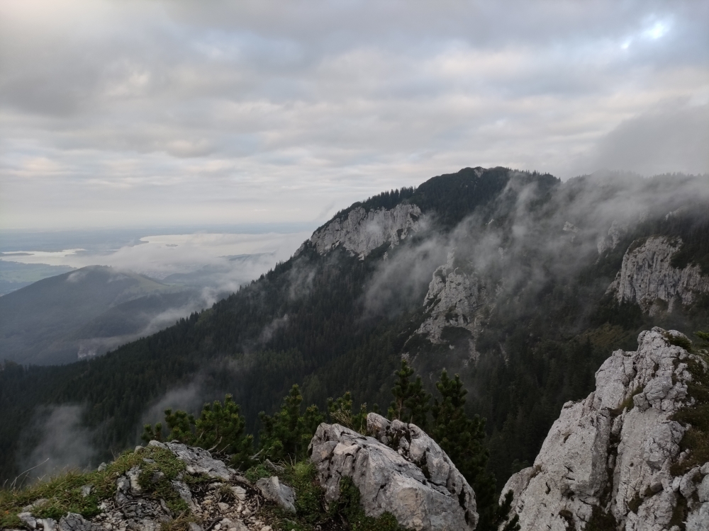 Wanderung Sonnwendwand: Wanderung Sonnwendwand: Blick nach Osten zur Scheibenwand und Bauernwand (Sonnwendwand)