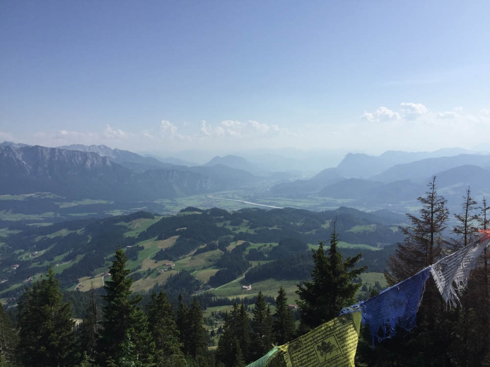 Wanderung Spitzstein Nordwandsteig: Wanderung Spitzstein Nordwandsteig: Blick ins Inntal und das Kaisergebirge (links) (Spitzstein)