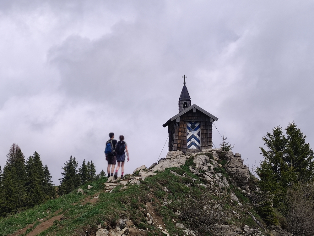 Wanderung Brecherspitz Nord: Wanderung Brecherspitz Nord: Kapelle (St. Leonhard)