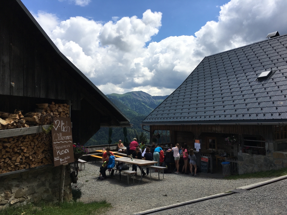 Wanderung Staufen: Wanderung Staufen: Terrasse der Staufenalpe
