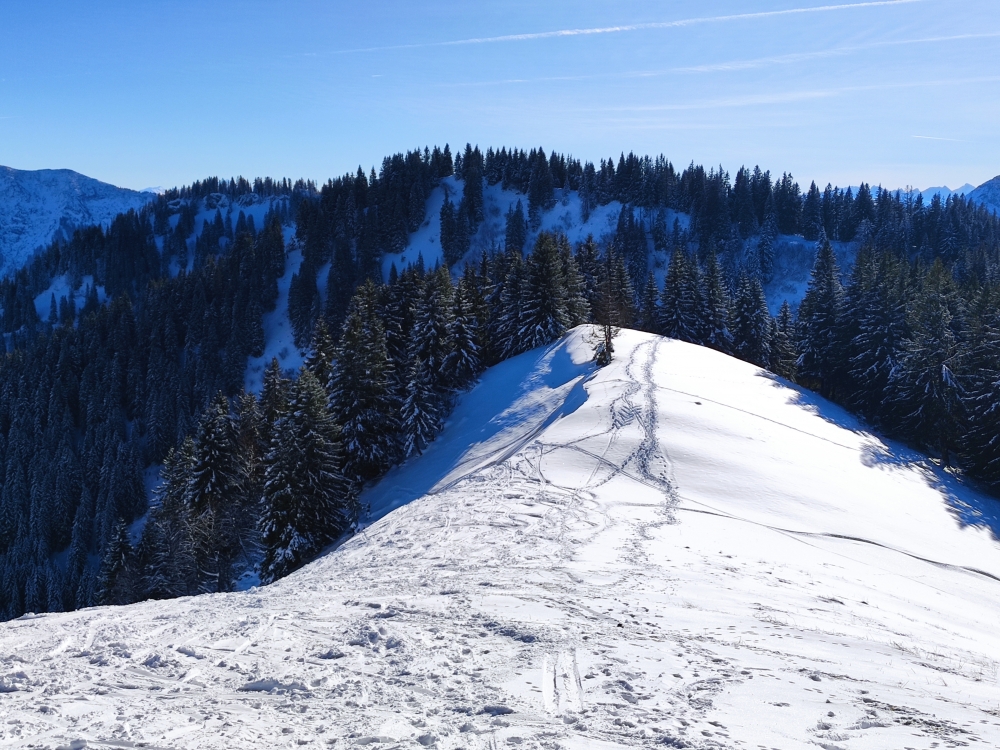 Wanderung Stolzenberg: Blick vom Roßkopf über den Rotkopf zu Stolzeneck und Stolzenberg