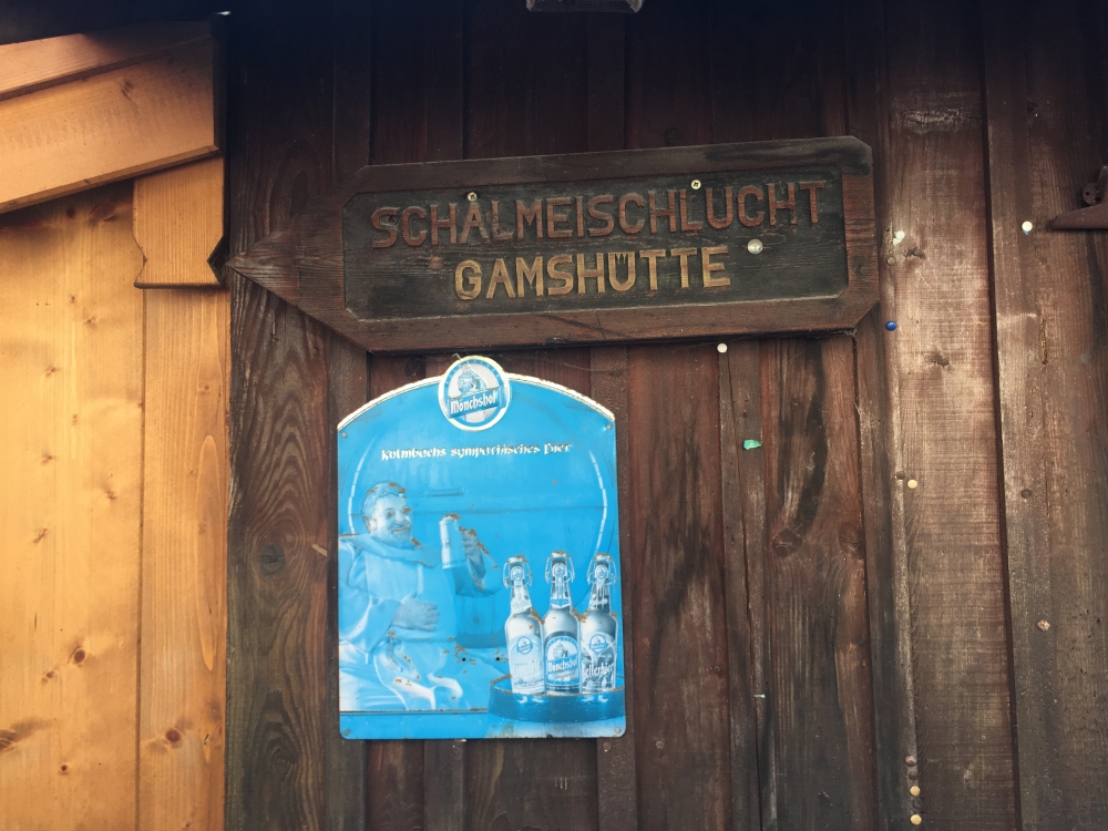 Wanderung Tannenhütte: Bis zu einem Brand stand die Gamshütte da, wo heute die Tannenhütte steht