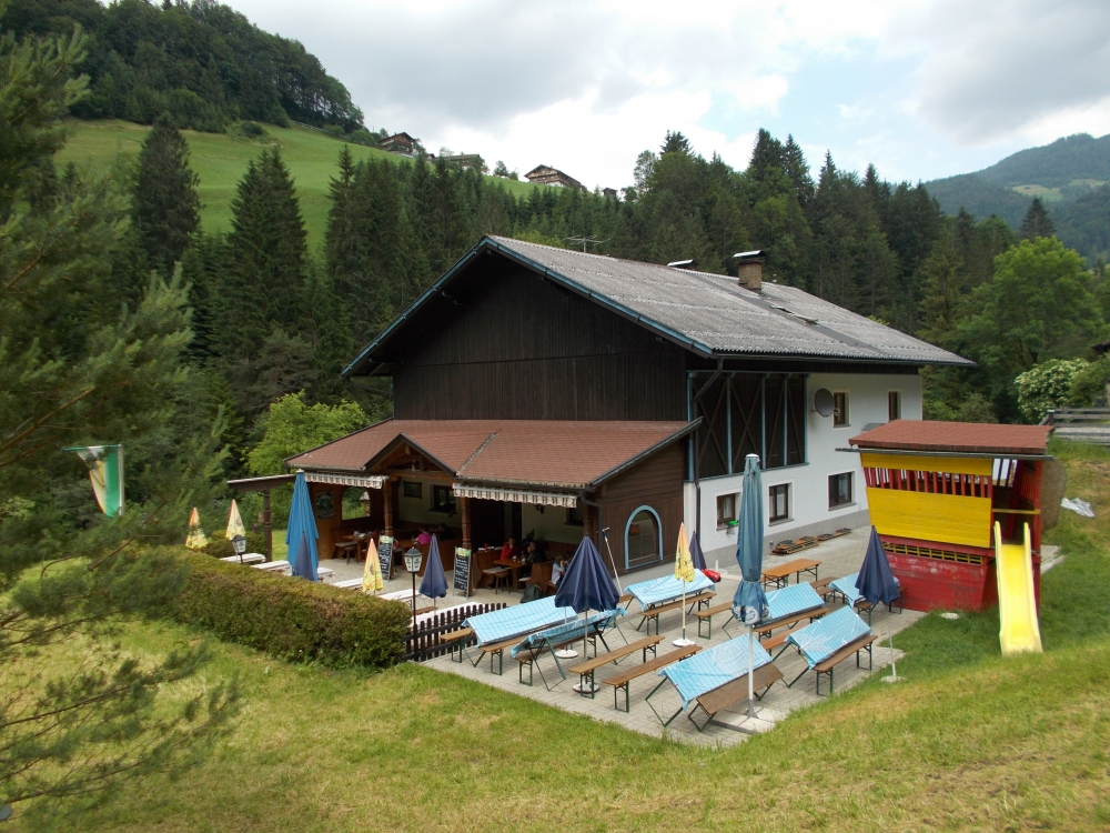 Wanderung Tiefenbachklamm: Wanderung Tiefenbachklamm: Rast nach Klammtour
