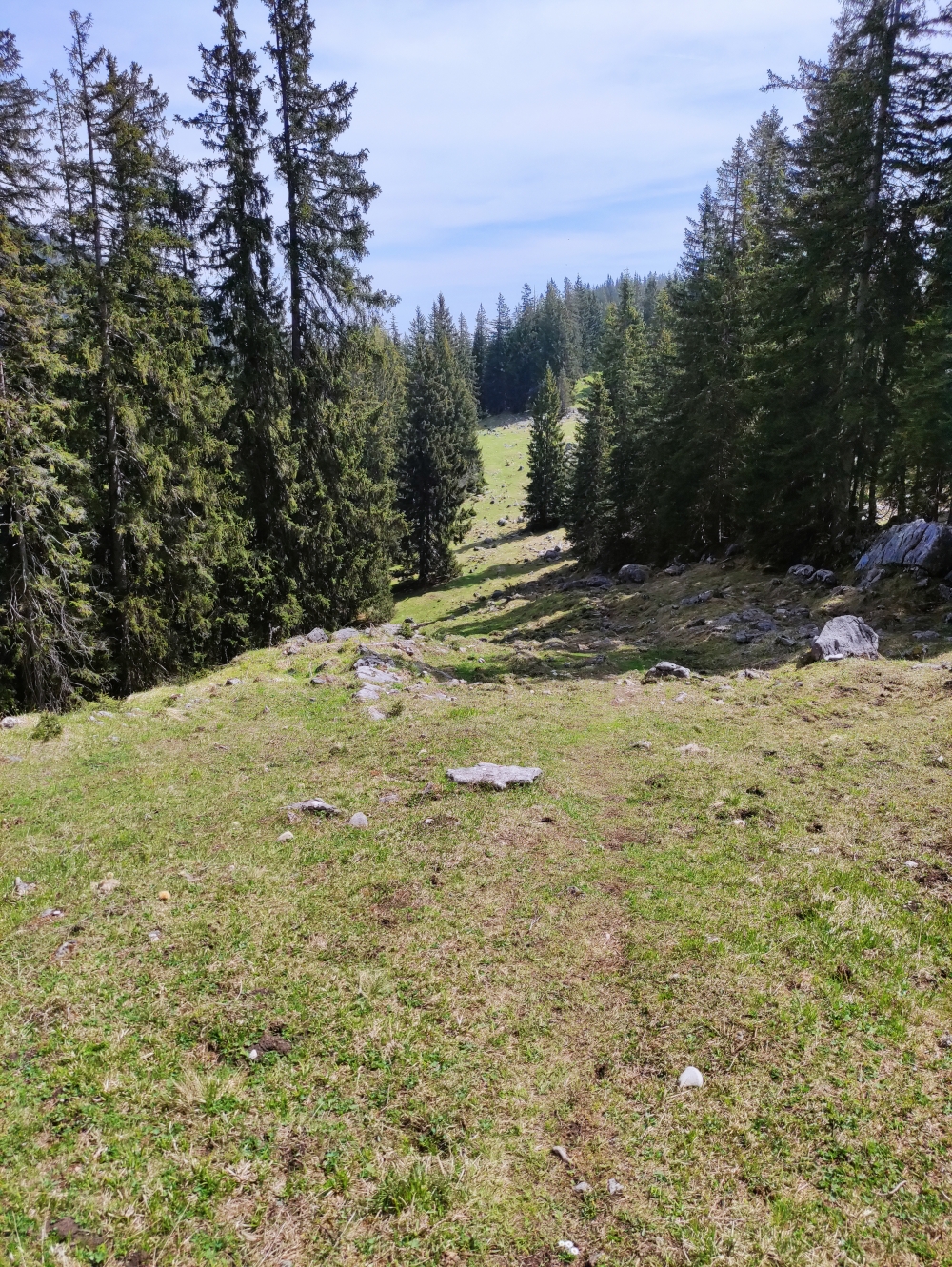 Wanderung Trainsjoch über Saurüssel: Einsame Höhenwege