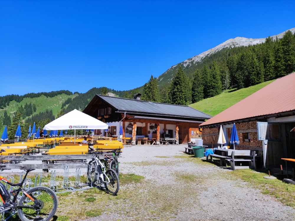 Wanderung Daniel mit Gratüberschreitung: Wanderung Daniel mit Gratüberschreitung: Die große Sonnenterrasse (Tuftlalm)