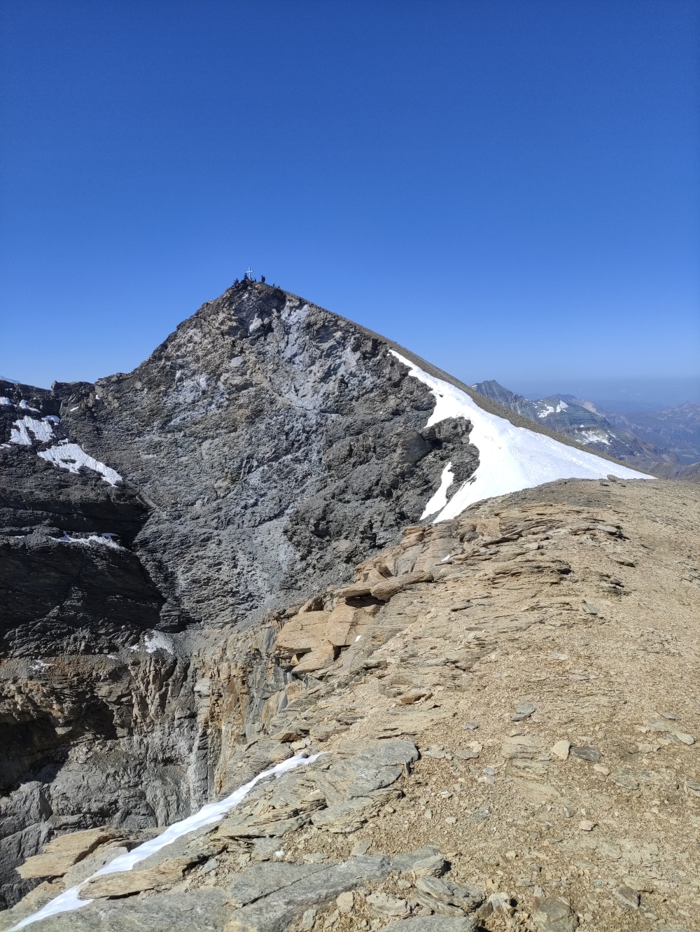 Wanderung Barrhorn: Wanderung Barrhorn: Blick zum Hauptgipfel (Üssers Barrhorn Nord)