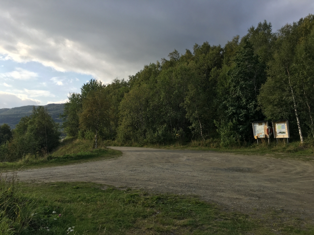 Wanderung Laksholla: Wanderung Laksholla: Parkplatz