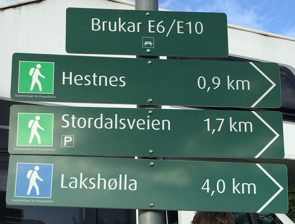 Wanderung Laksholla: Wanderung Laksholla: Wer nicht bis Laksholla will kann auch schon bei Hestnes oder bei Stordalsveien umkehren